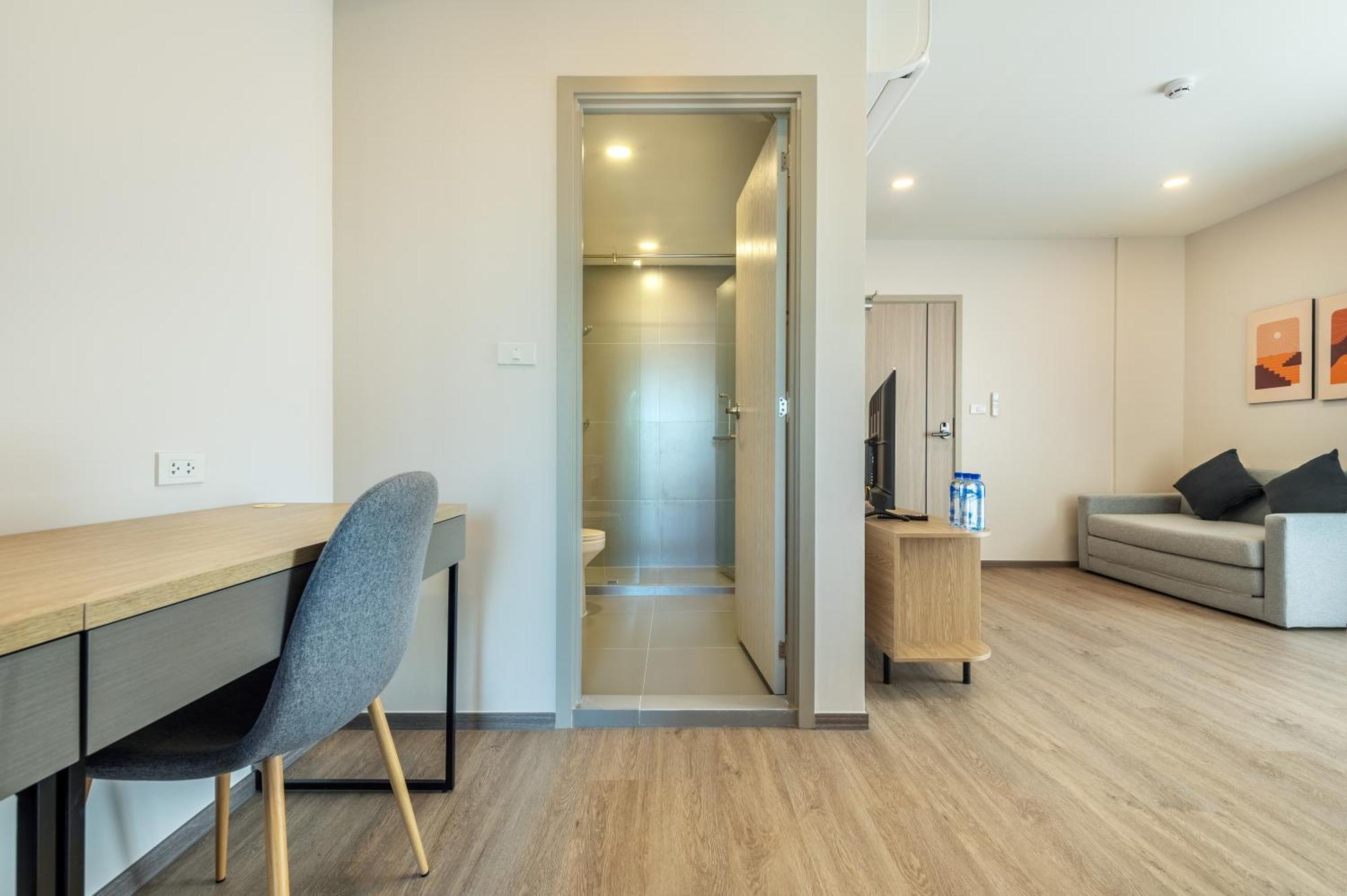 Salaya One Hotel & Service Apartment Zewnętrze zdjęcie