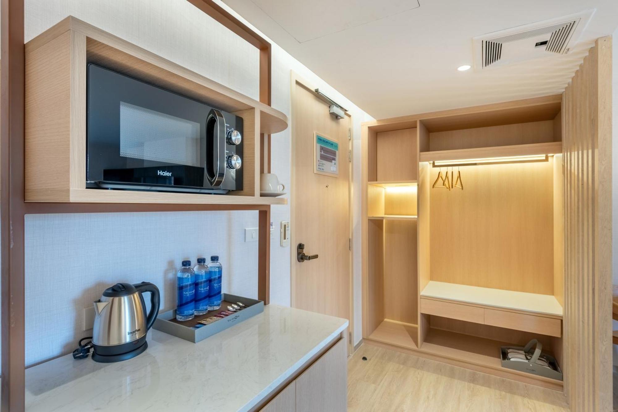 Salaya One Hotel & Service Apartment Zewnętrze zdjęcie