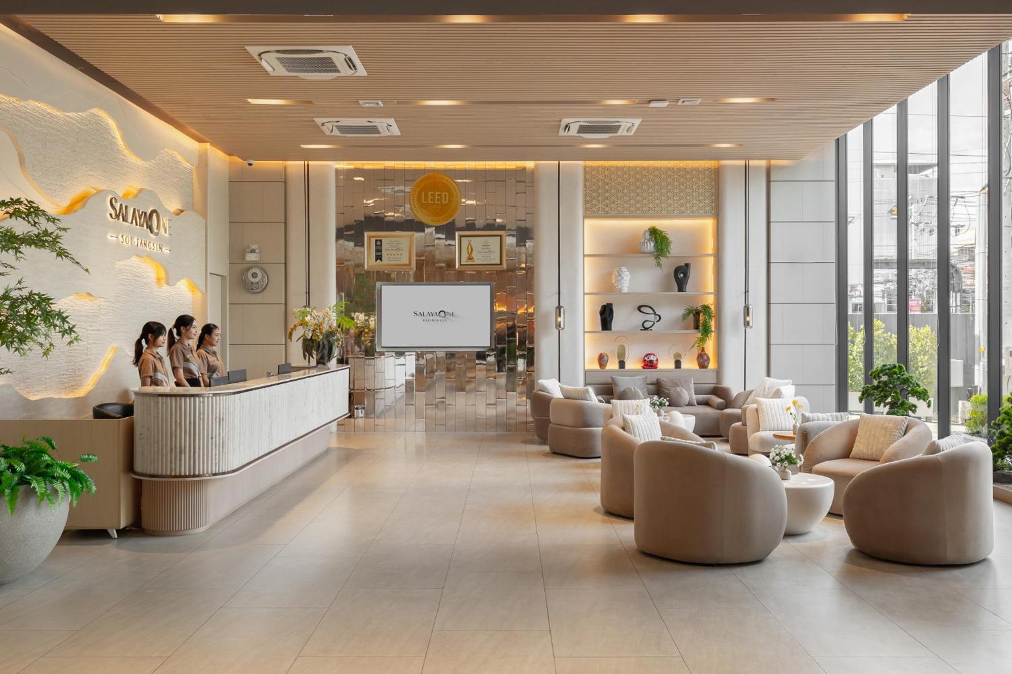 Salaya One Hotel & Service Apartment Zewnętrze zdjęcie