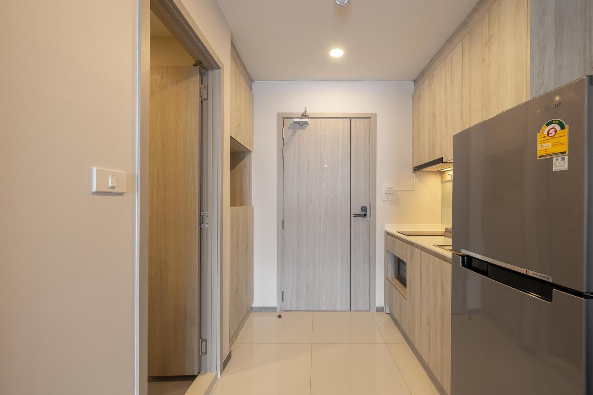Salaya One Hotel & Service Apartment Zewnętrze zdjęcie