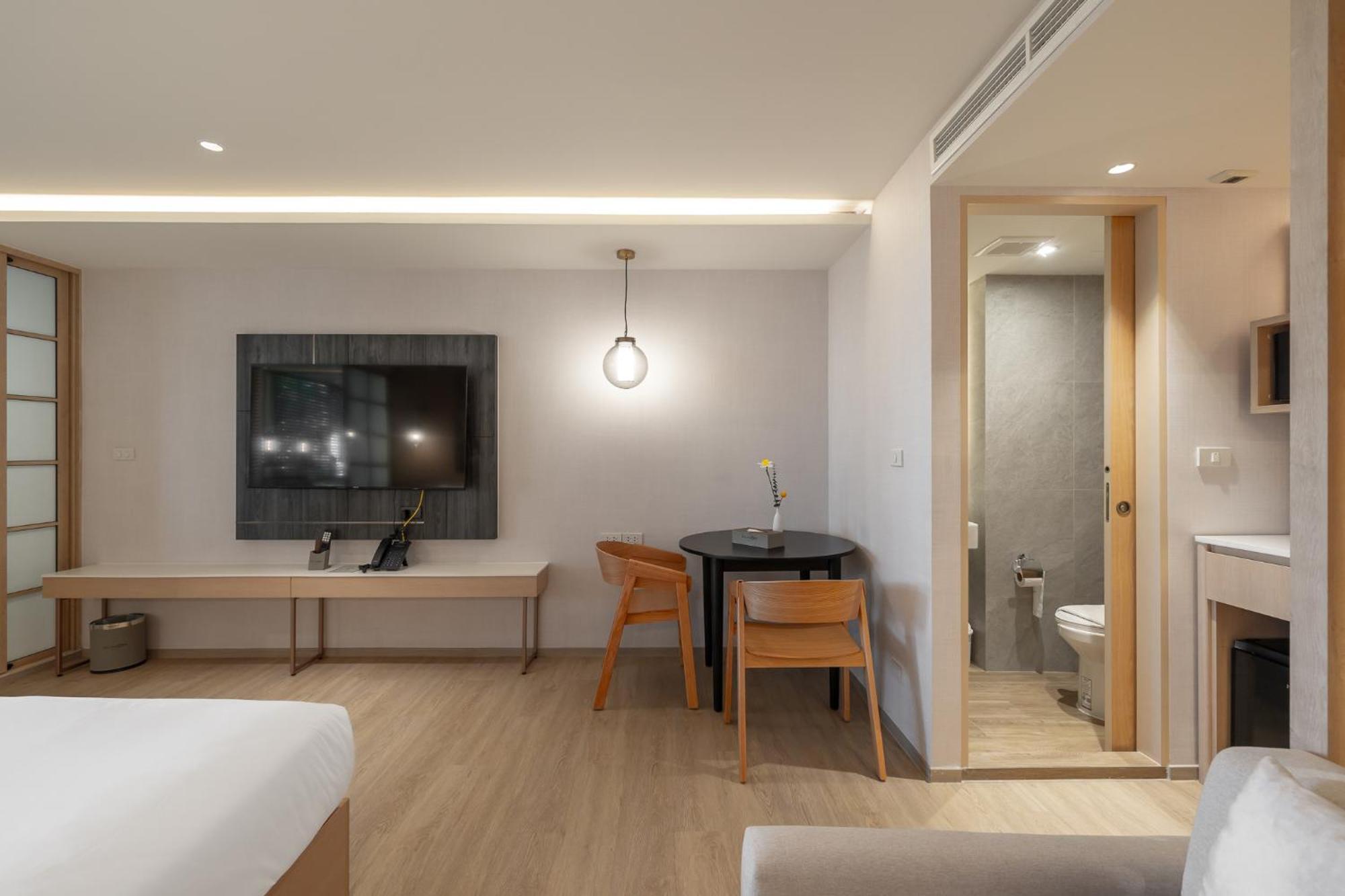 Salaya One Hotel & Service Apartment Zewnętrze zdjęcie